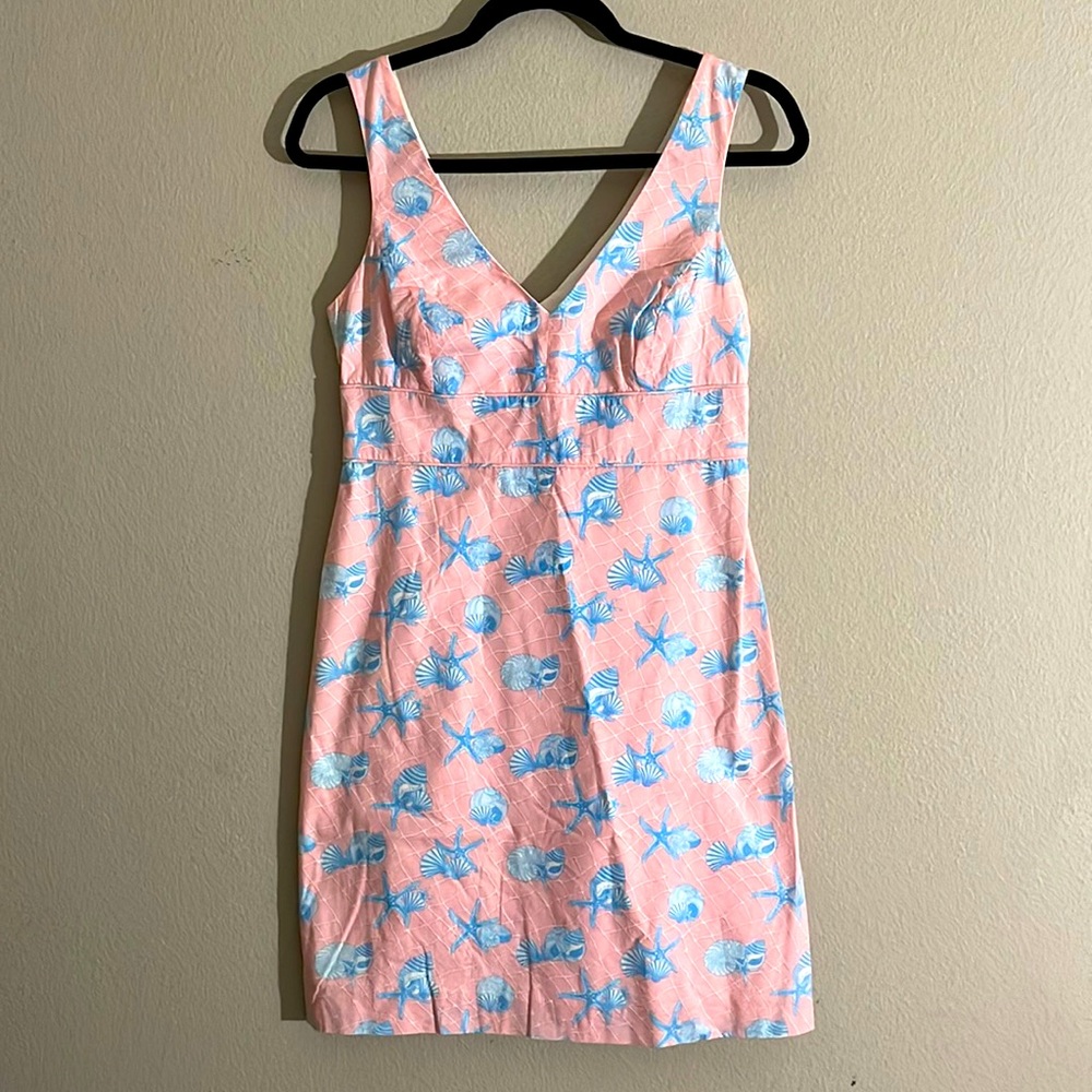 VINEYARD VINES V NECK PINK DRESS WITH BLUE SEASHELL PRINT SIDE ZIPPER Size 2.